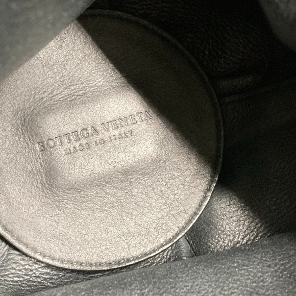 BOTTEGA VENETA Black Shoulder Bag - Picture 14 of 14